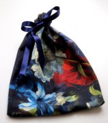 2019 Aszak blauw met beetje rood 208155